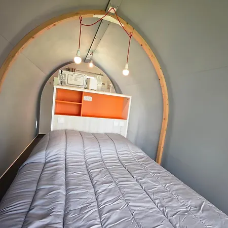 Camping Le Val Aux Fees - Broceliande Concoret Extérieur photo