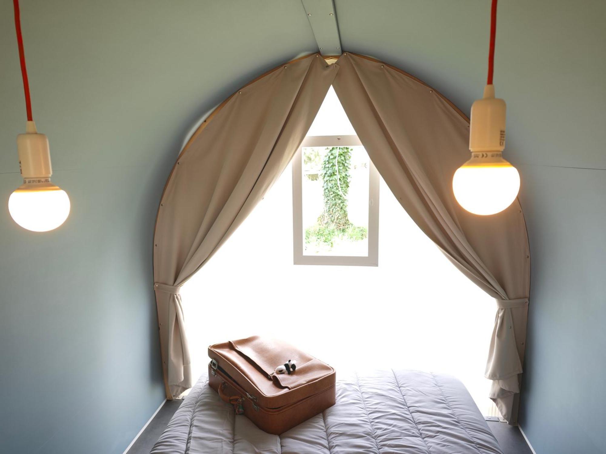 Campsite Le Val Aux Fees - Broceliande Concoret
