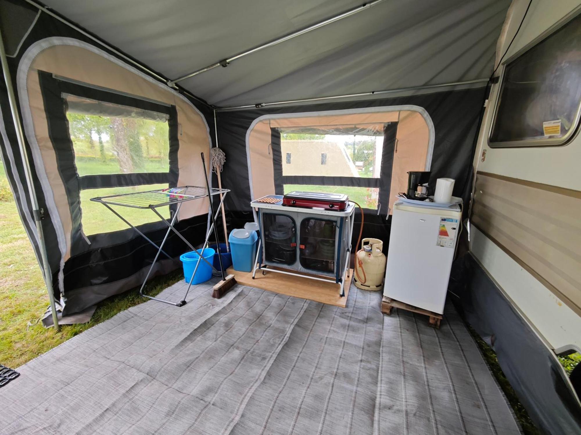 Le Val Aux Fees - Broceliande Campsite *